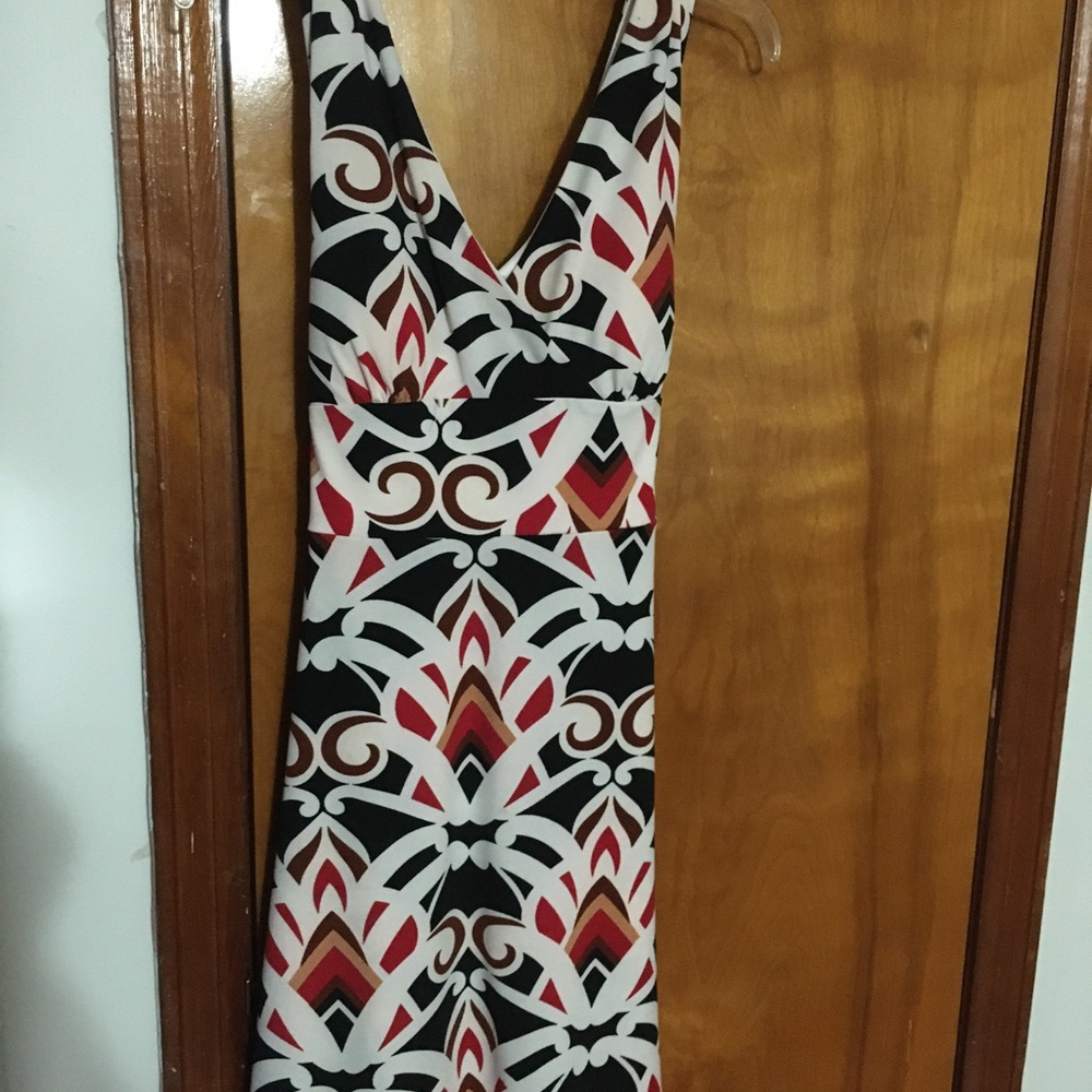 Dress - Picture 3 of 3
